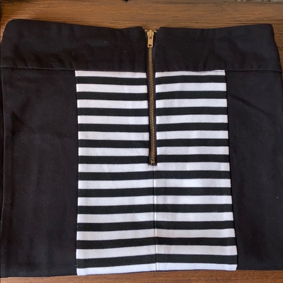 Arden B Dresses & Skirts - Arden B Black & White Striped Pencil Skirt Size XS